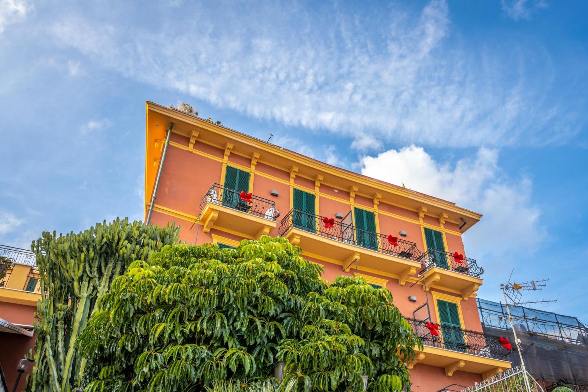 Le Terrazze Aparthotel Alassio Exterior photo