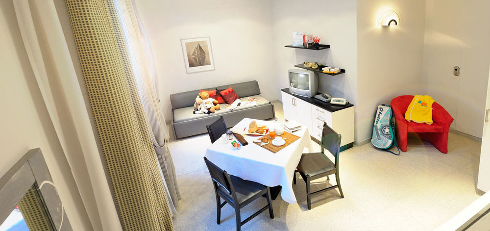 Le Terrazze Aparthotel Alassio Exterior photo