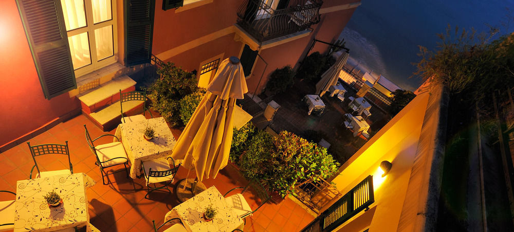 Le Terrazze Aparthotel Alassio Exterior photo