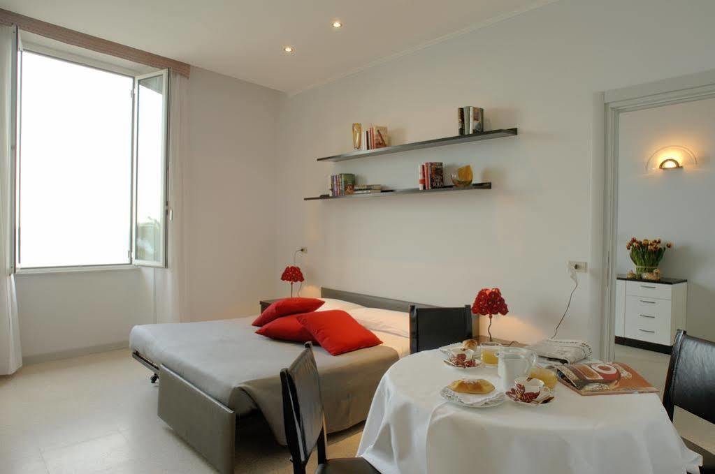 Le Terrazze Aparthotel Alassio Exterior photo